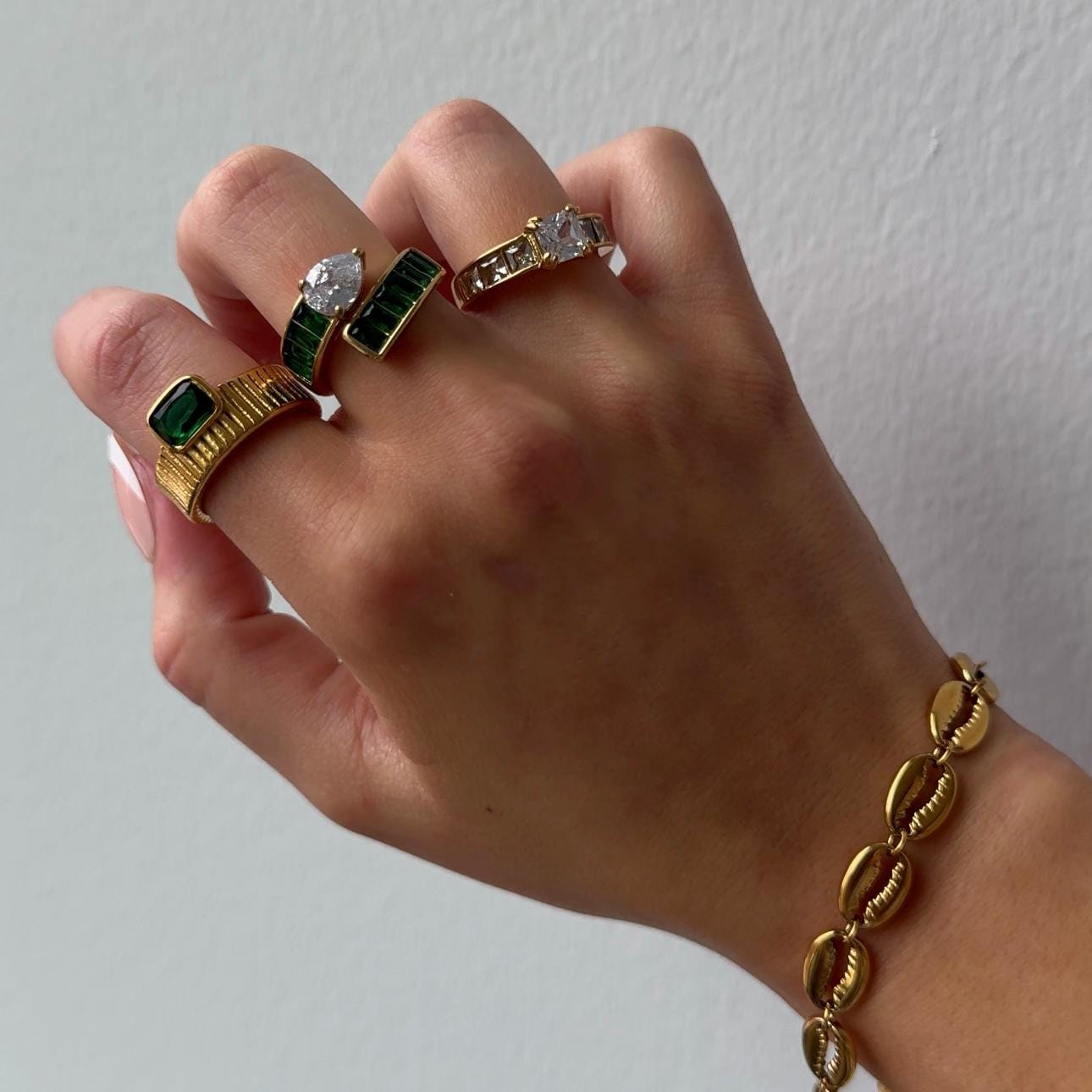 Gold Rings for women, vintage gold ring for mom, jewelry gift, gold filled statement ring, stackable minimalist ring, unique rings for women