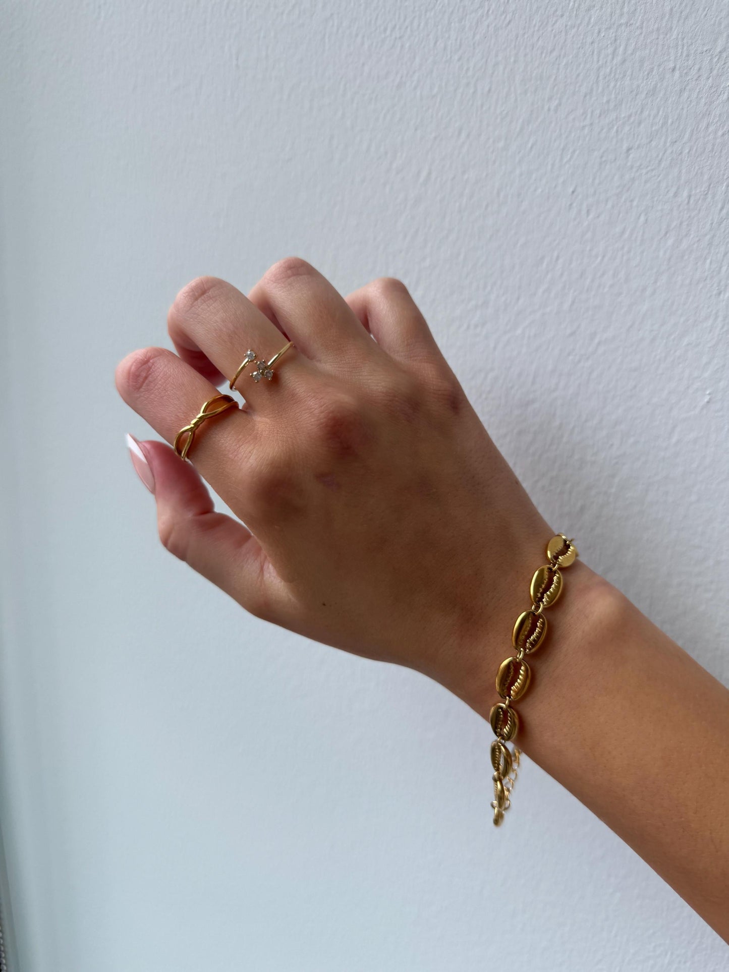 Gold ring adjustable, dainty gold rings for women, bridesmaid ring gift for her, vintage adjustable ring, open ring, unique girlfriend gift