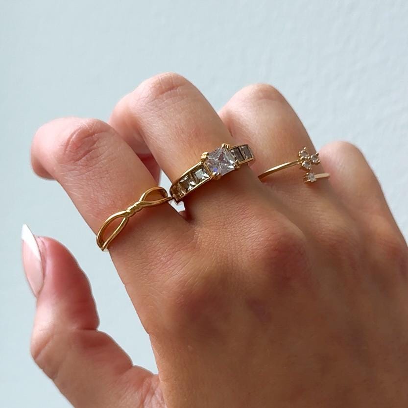 Gold Rings for women, vintage gold ring for mom, jewelry gift, gold filled statement ring, stackable minimalist ring, unique rings for women