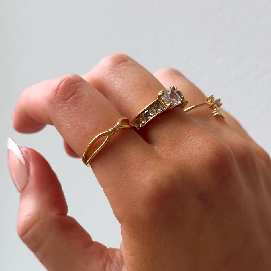 Gold Rings for women, vintage gold ring for mom, jewelry gift, gold filled statement ring, stackable minimalist ring, unique rings for women