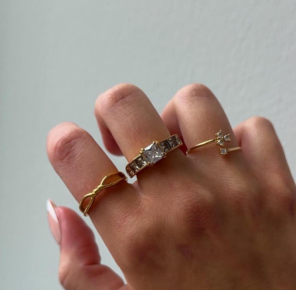 Gold Rings for women, vintage gold ring for mom, jewelry gift, gold filled statement ring, stackable minimalist ring, unique rings for women