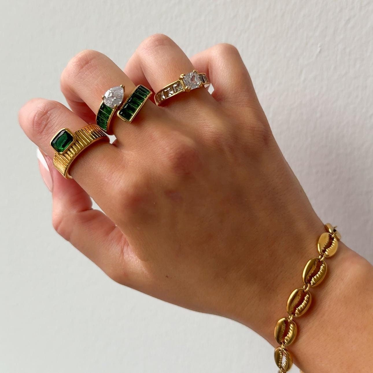 Gold Rings for women, vintage gold ring for mom, jewelry gift, gold filled statement ring, stackable minimalist ring, unique rings for women