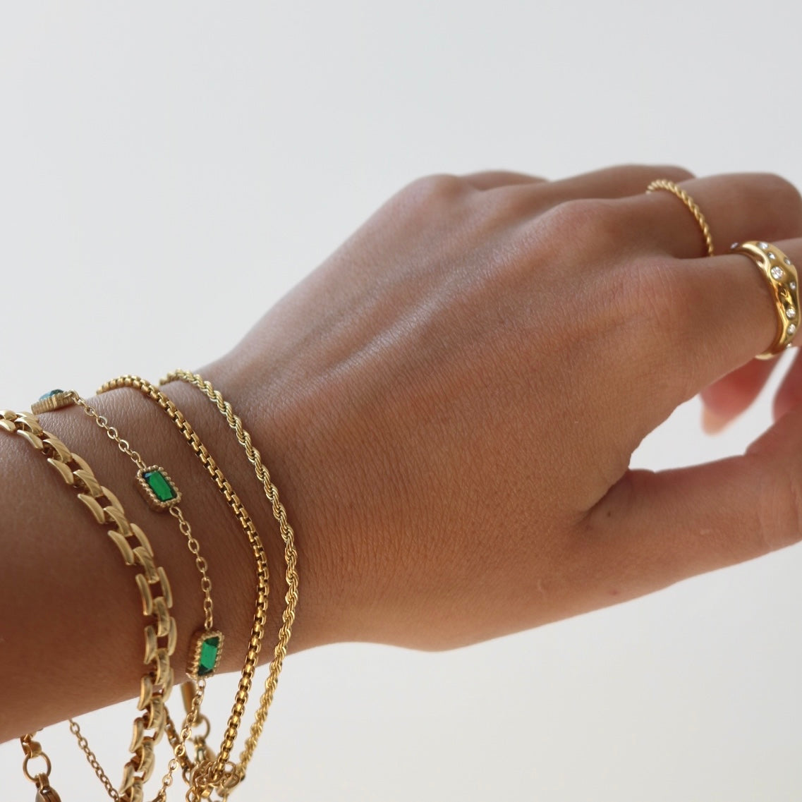 Lizzy Gold Stack Bracelet