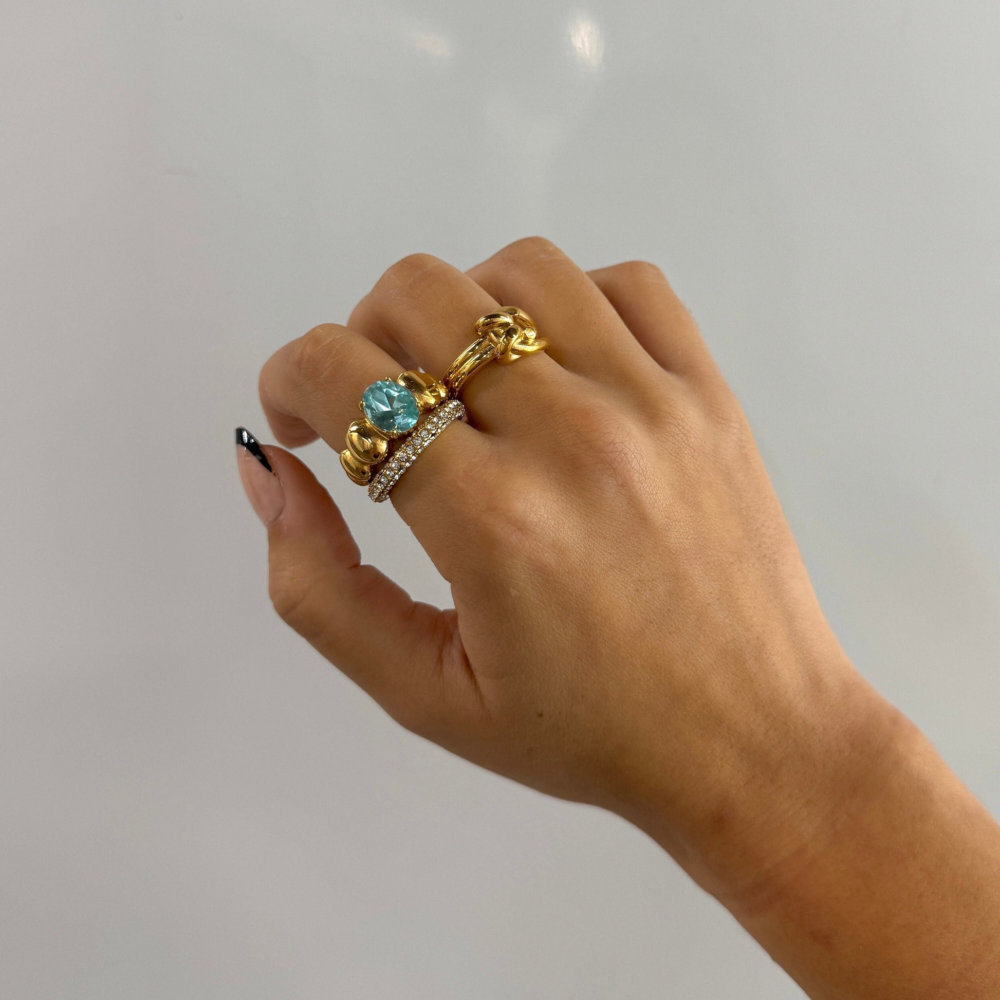 Gold ring blue topaz, gold minimal ring, turquiose chunky statement ring, gold filled ring, thick gold ring, sapphire birthstone ring, blue