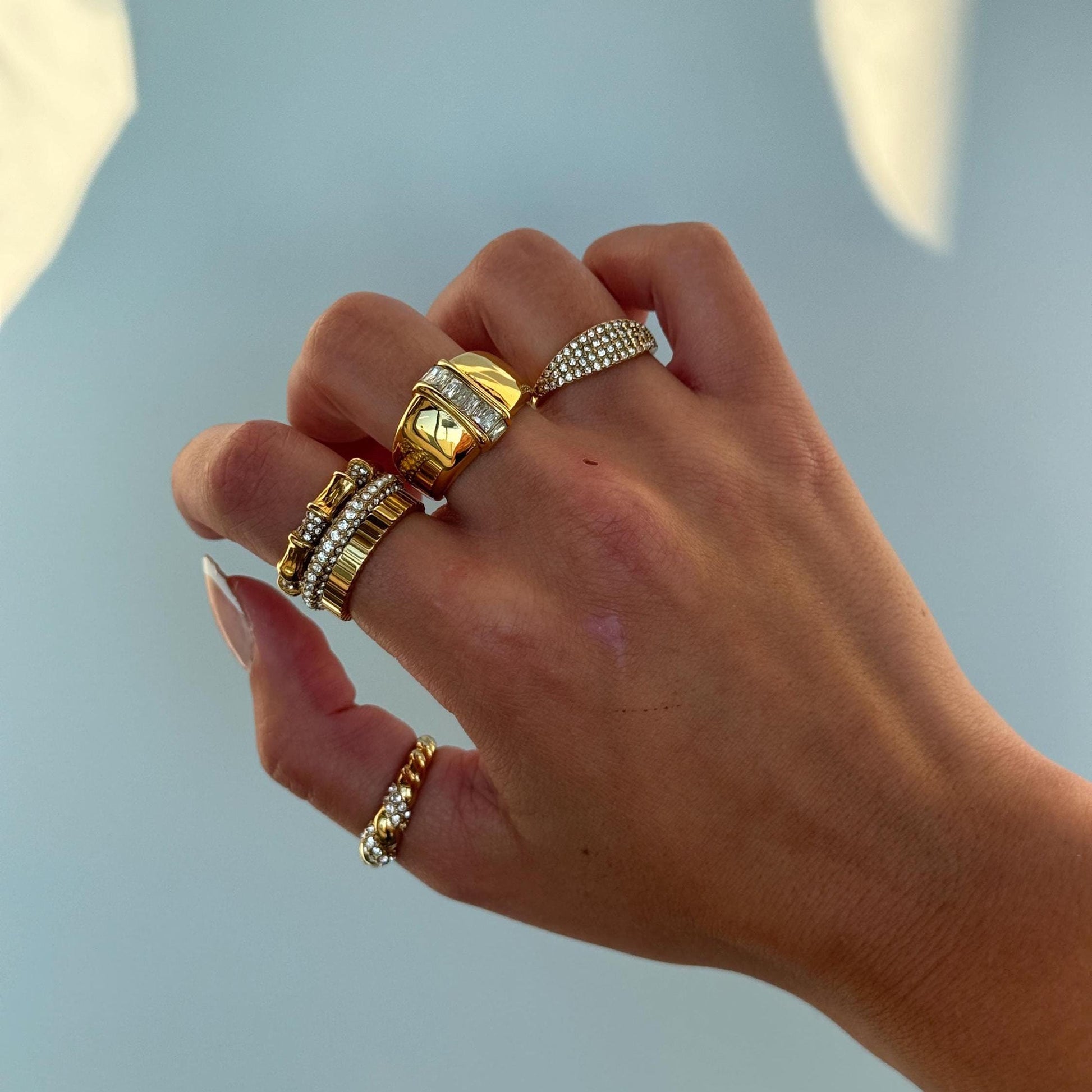 Chunky gold ring, dome ring for women, vintage statement rings gold filled, large dome ring, unique rings, thick gold ring, maximalist ring