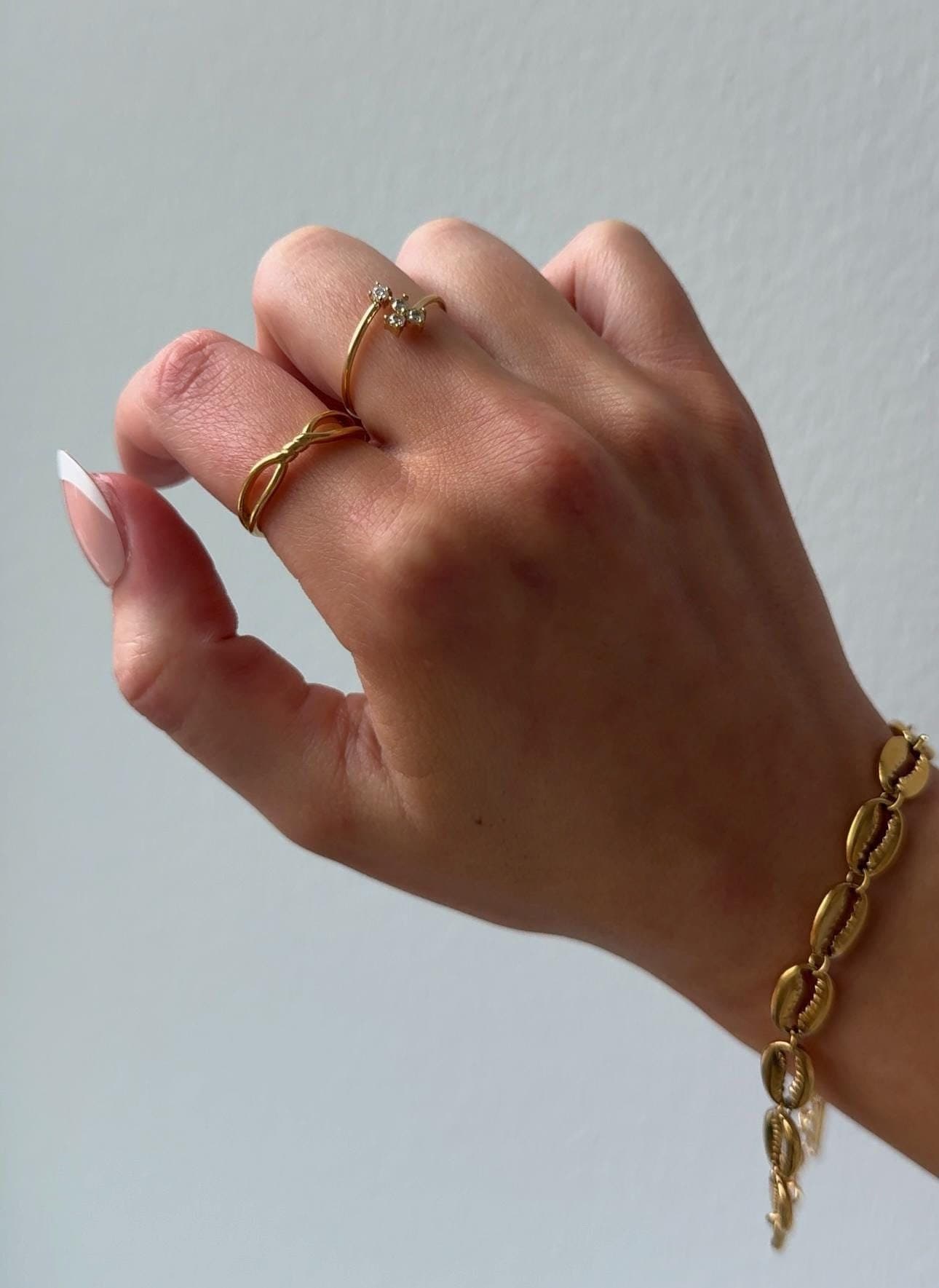 Thin Dainty Gold Ring, Rings for Women, Minimalist Stackable Gold-Filled Ring, Dainty Gold Band Ring, Thin Gold Ring, unique gift for her