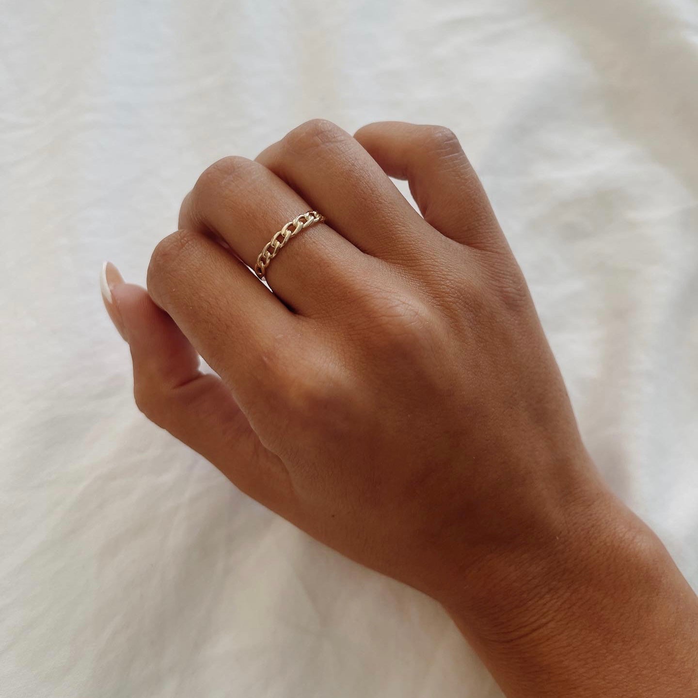 chain ring, curb chain ring, 14k chain ring, dainty 14k gold ring, solid gold dainty ring, 14k dainty gold chain ring, cuban link dainty ring, stackable rings, real gold jewelry