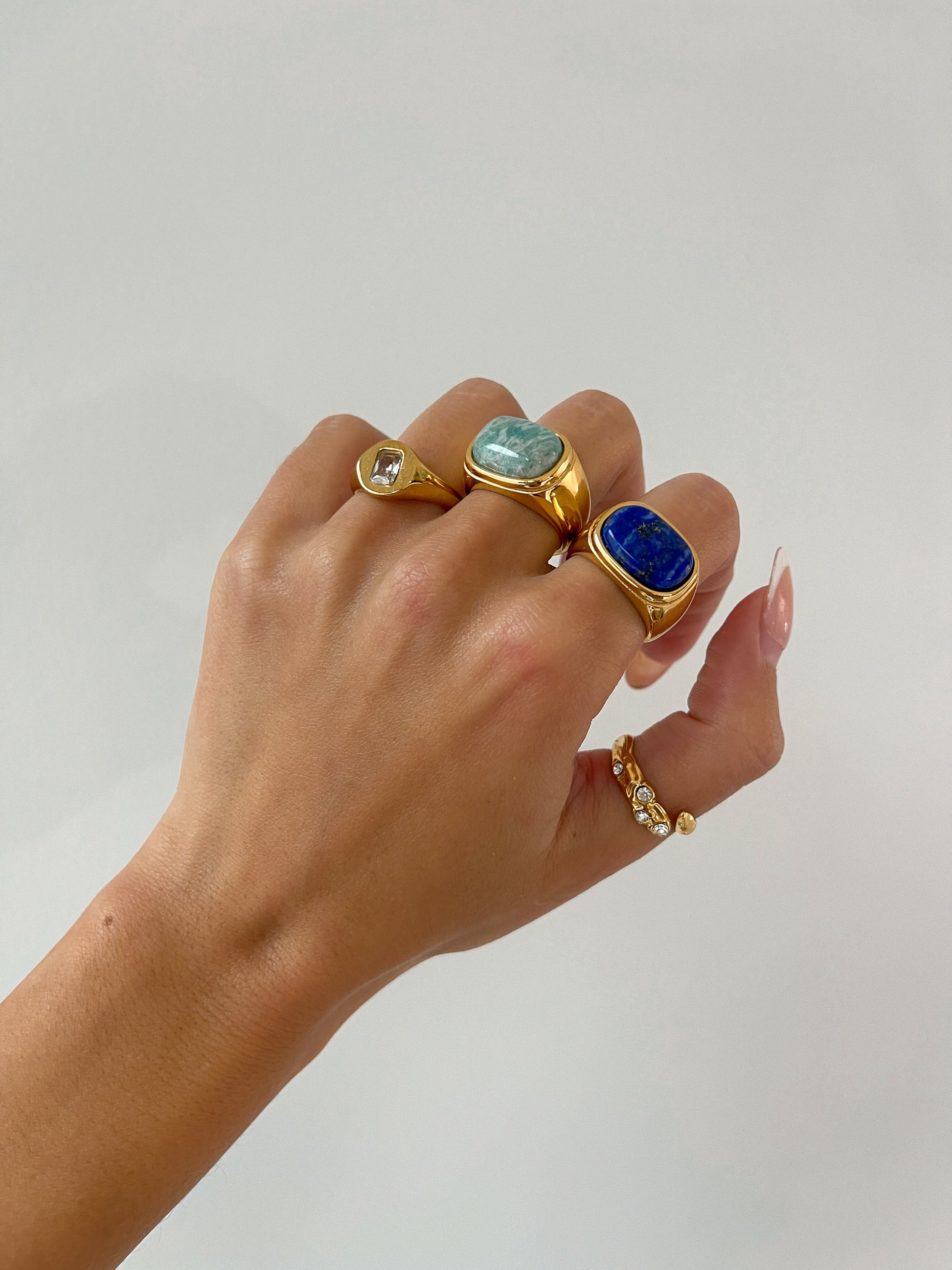 Gold Signet Ring, gold statement ring signet stone Ring with stone, stone ring gold, minimalist jewelry, ring for women gemstone signet ring